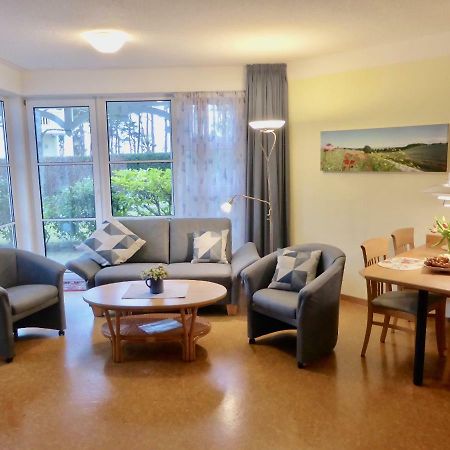Strandlaeufer Im Haus Strelasund Binz Exterior foto